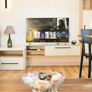 https://city-center-1-tirana-way-apartments.hotels-in-tirana.com