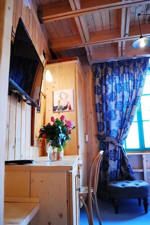 Hotel London Tirana Bed & Breakfast
